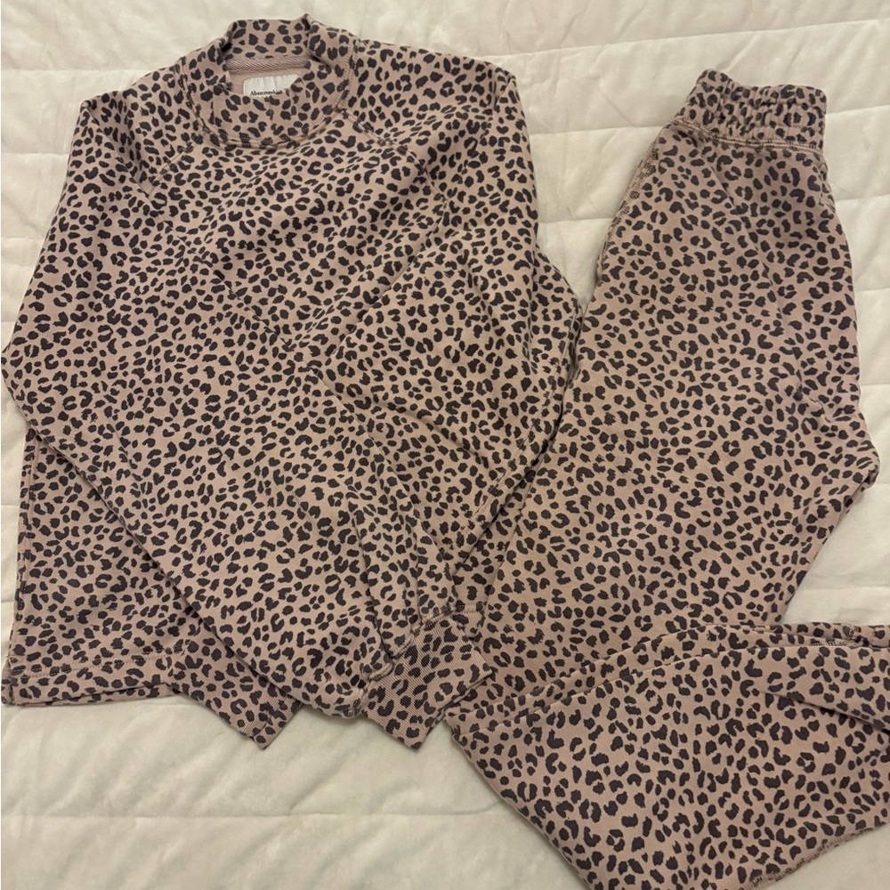 Leopard Print Abercrombie & Fitch Matching Sweatsuit